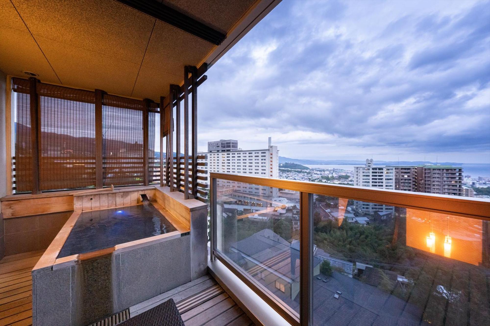 Ryotei Matsubaya Hotel Beppu Bagian luar foto