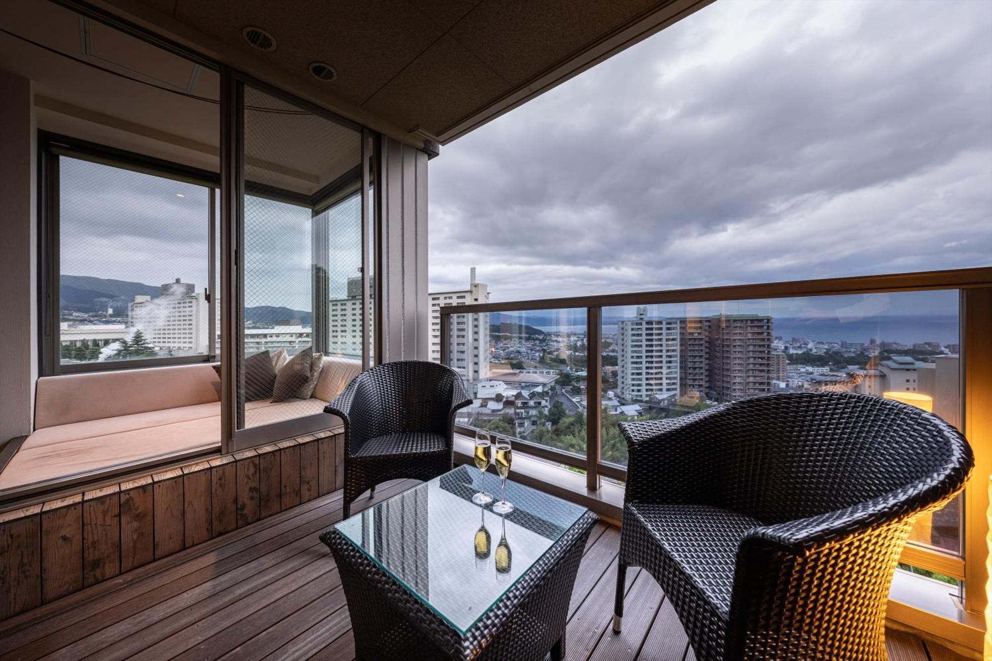 Ryotei Matsubaya Hotel Beppu Bagian luar foto