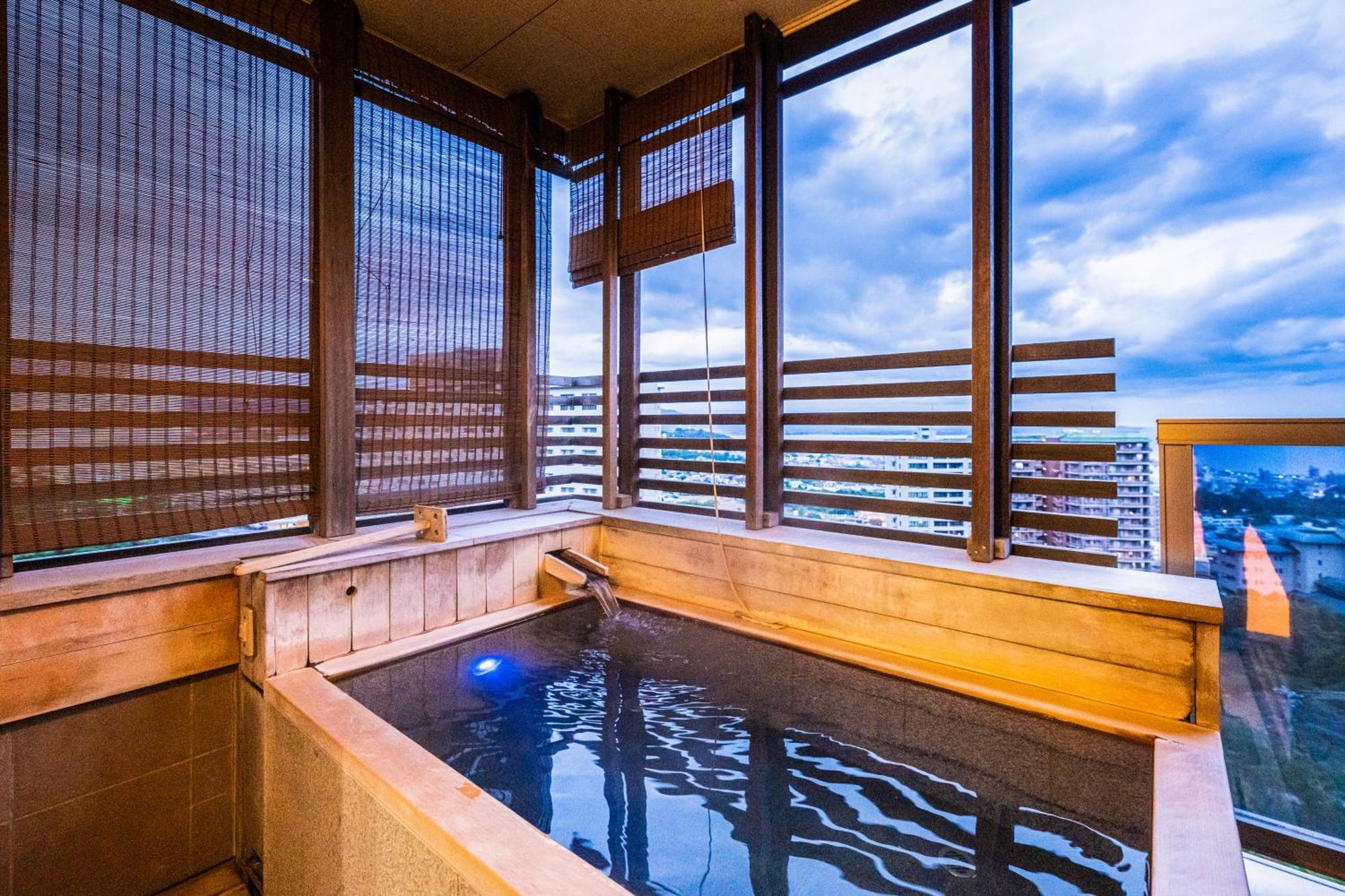 Ryotei Matsubaya Hotel Beppu Bagian luar foto
