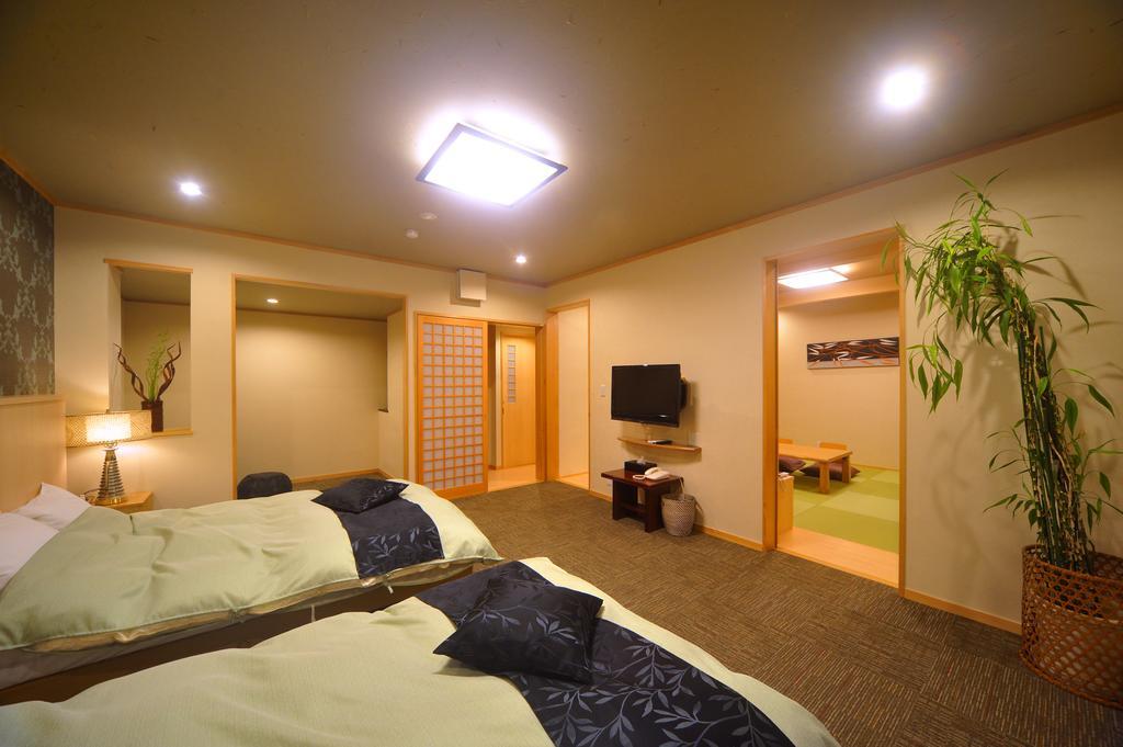 Ryotei Matsubaya Hotel Beppu Bagian luar foto